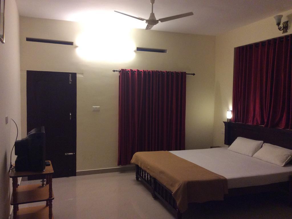 Kerala House Apartamento Thekkady Exterior foto