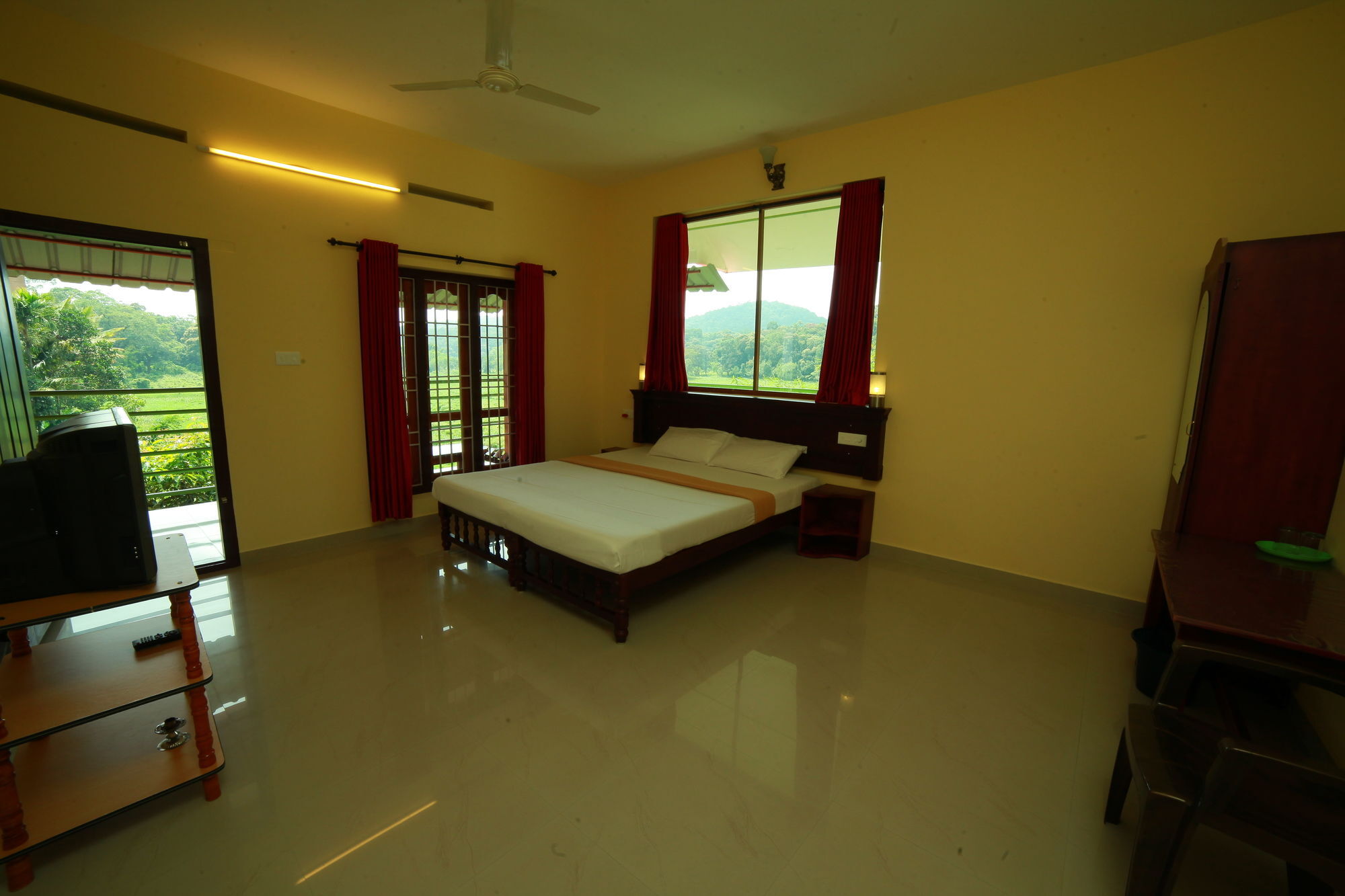 Kerala House Apartamento Thekkady Exterior foto